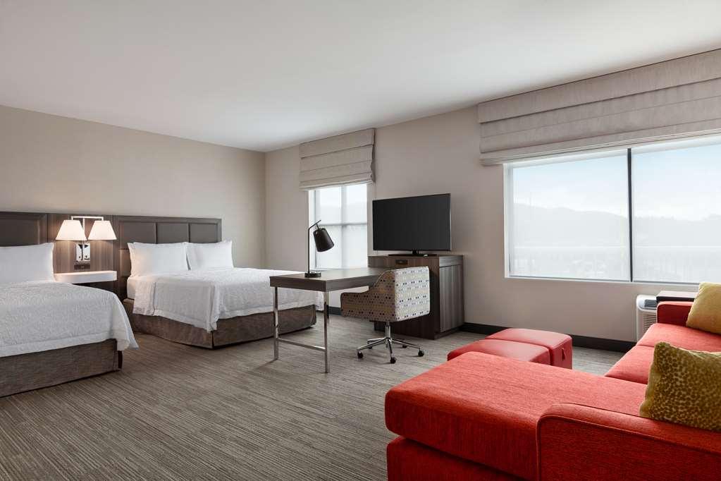 Hampton Inn & Suites 스노퀄미 객실 사진