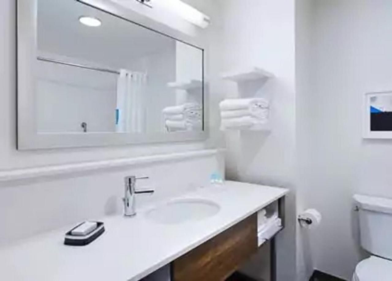 Hampton Inn & Suites 스노퀄미 외부 사진